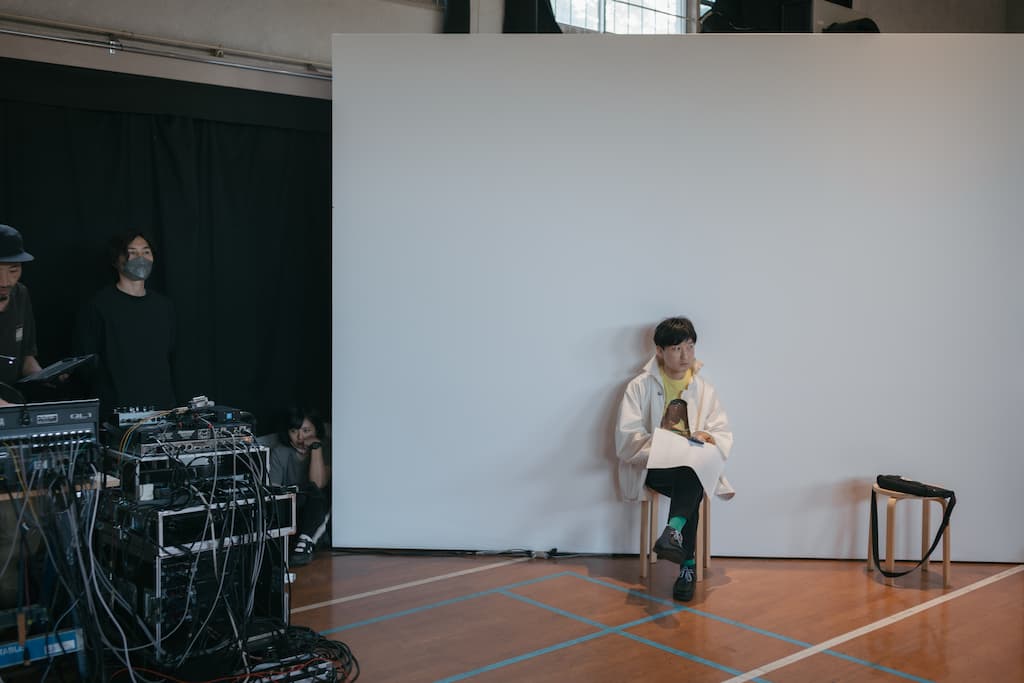 Shuta Hasunuma “unpeople 360° + 1 people #11”