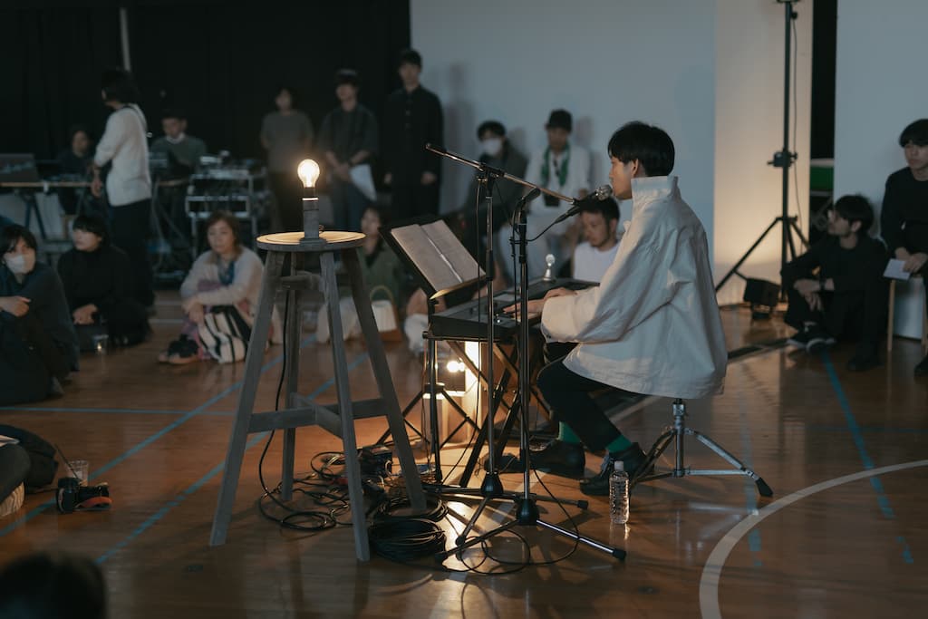 Shuta Hasunuma “unpeople 360° + 1 people #11”