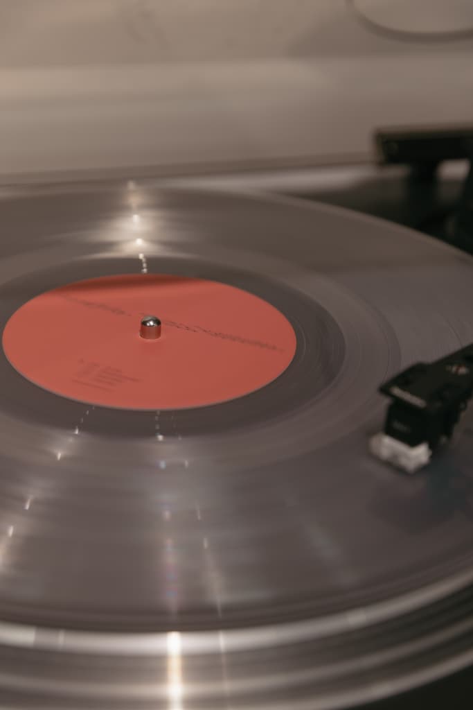 本屋青旗 蓮沼執太、池谷陸、田中せり “unpeople”