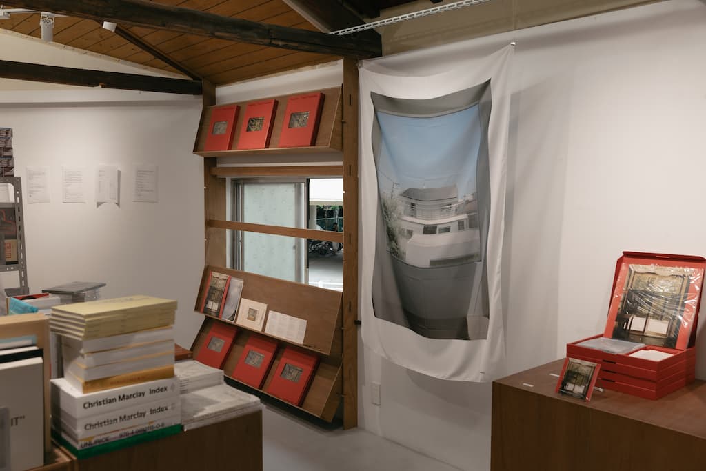 本屋青旗 蓮沼執太、池谷陸、田中せり “unpeople”