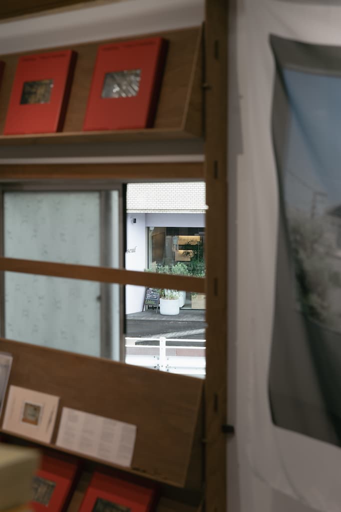 本屋青旗 蓮沼執太、池谷陸、田中せり “unpeople”