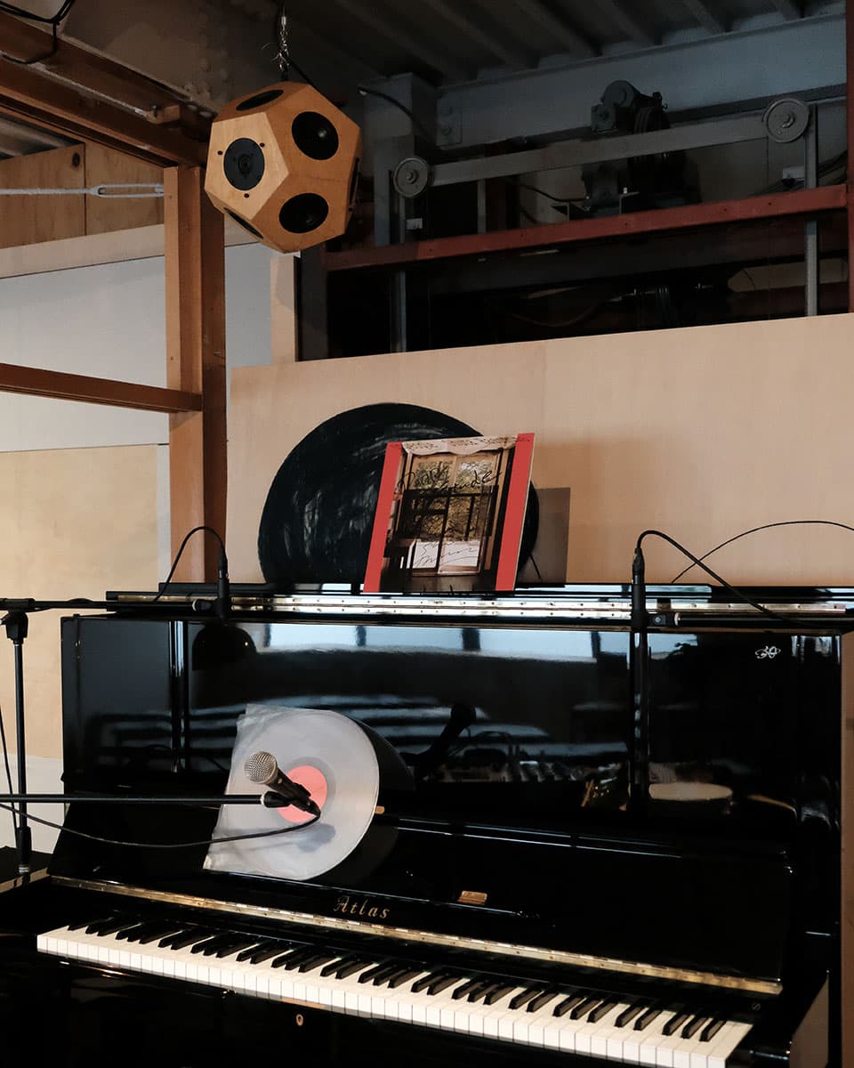 unpeople + 1 people #10